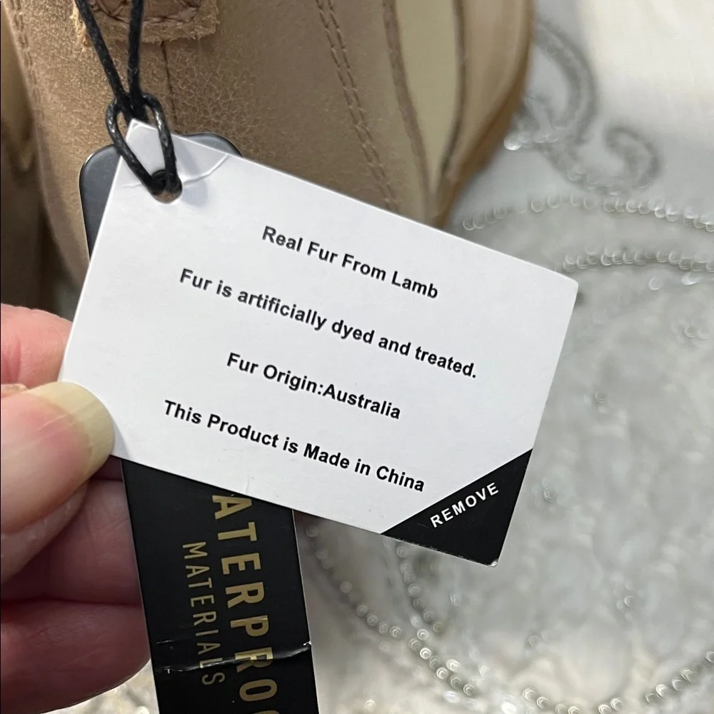 NWT Sorel ARCTIC™ WEDGE II CHELSEA LUX BOOT​ (Size 7)